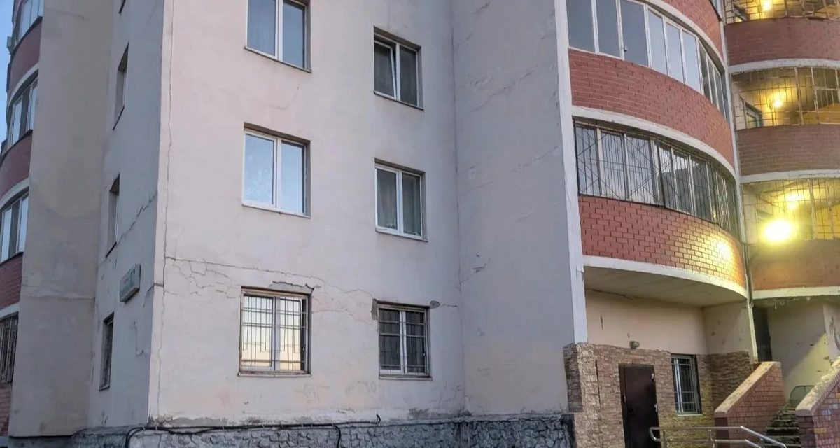 Мать из Екатеринбурга избила трёхлетнего сына и сутки не вызывала врачей — суд дал 16 лет колонии
